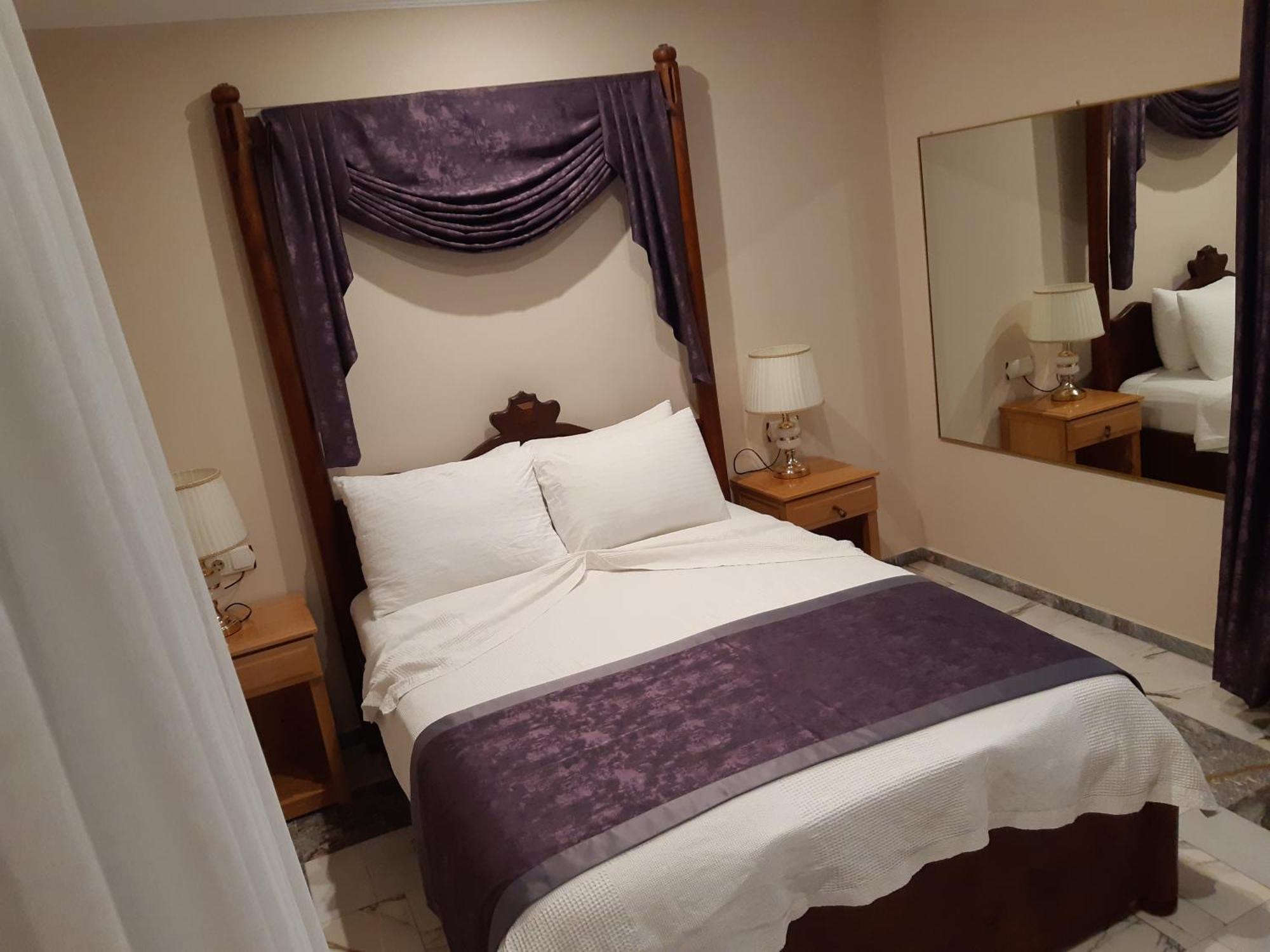 דליאן Central Park Otel - Adult Only מראה חיצוני תמונה